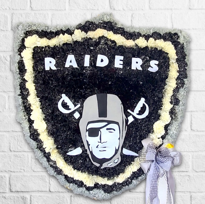 Raiders Standing Spray